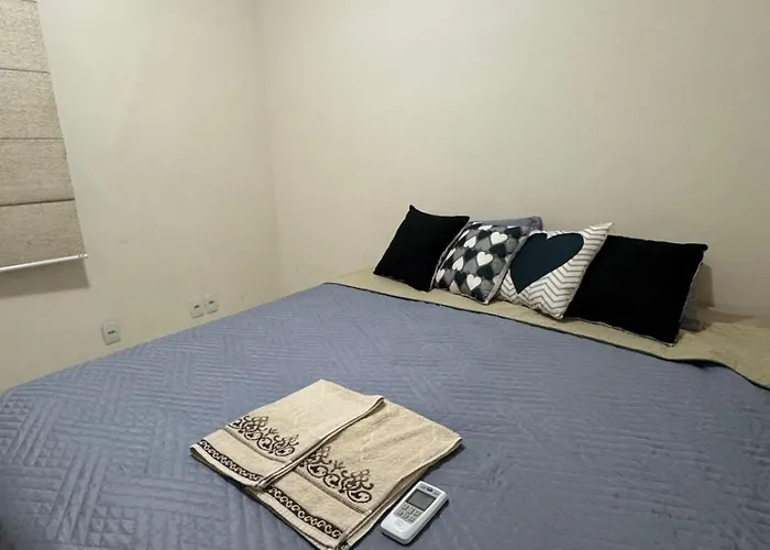 Apto confortável e completo em Copacabana- 2 quartos com split e wifi Rio de Janeiro